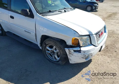 2005 GMC Envoy из США, поврежденный, VIN 1GKDS13S652382291